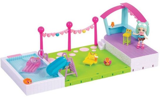 Shopkins happy store places pool playset